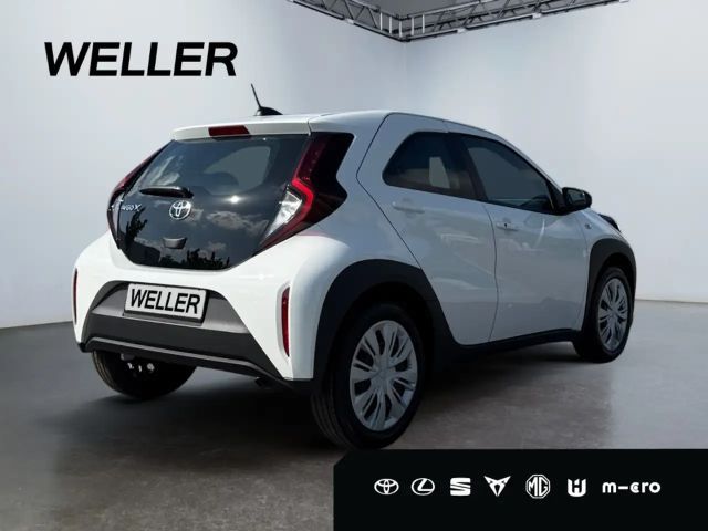 Toyota Aygo X Business Comfort Hatchback
