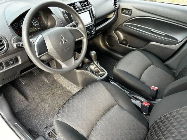 Mitsubishi Space Star Star