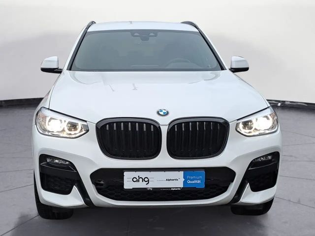 BMW X3 xDrive30e