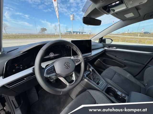 Volkswagen Golf Life Variant