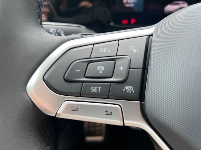 Volkswagen Golf 1.5 TSI DSG Move