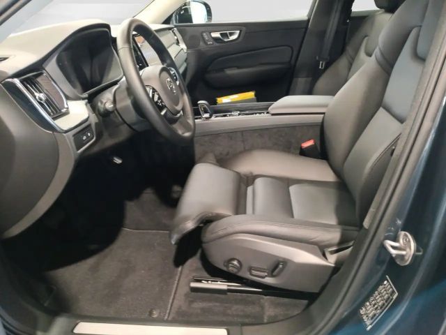 Volvo XC60 AWD Dark Plus T6