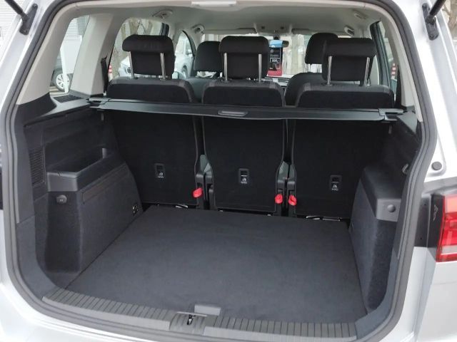 Volkswagen Touran DSG