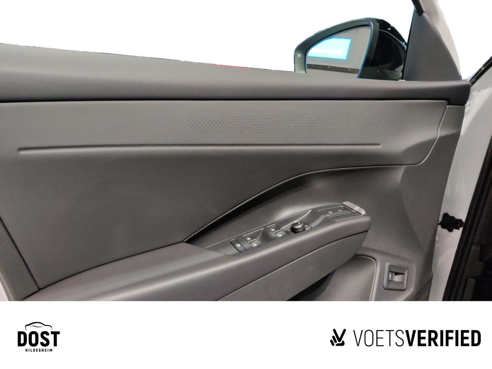 Volkswagen T-Roc 1.5 eTSI DSG IQ.Drive R-Line