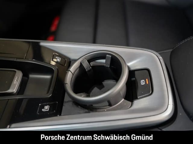 Porsche 992 Carrera Coupé