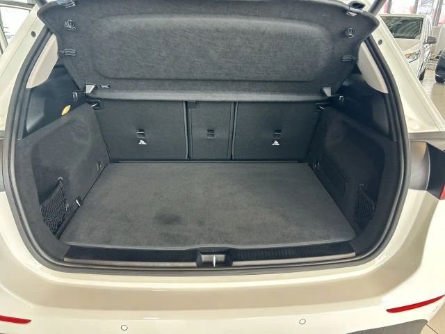 Mercedes-Benz B 180 B 180 d Progressive Sedan