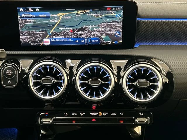 Mercedes-Benz CLA 180 Shooting Brake