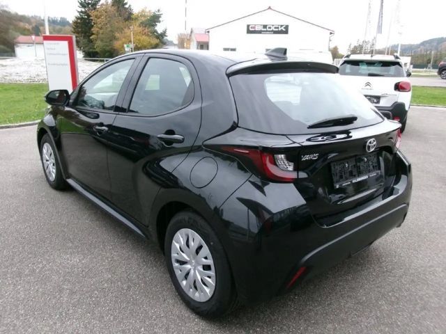 Toyota Yaris Active VVT-i