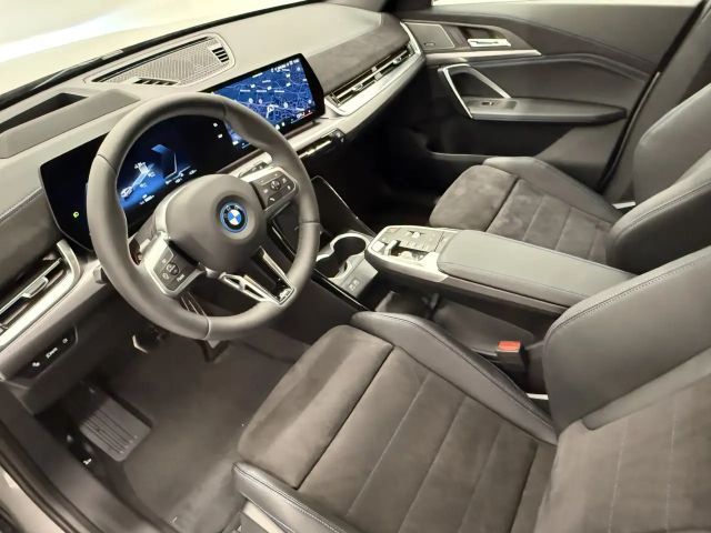 BMW iX1 xDrive30