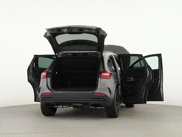 Mercedes-Benz GLA 220 4MATIC AMG Line