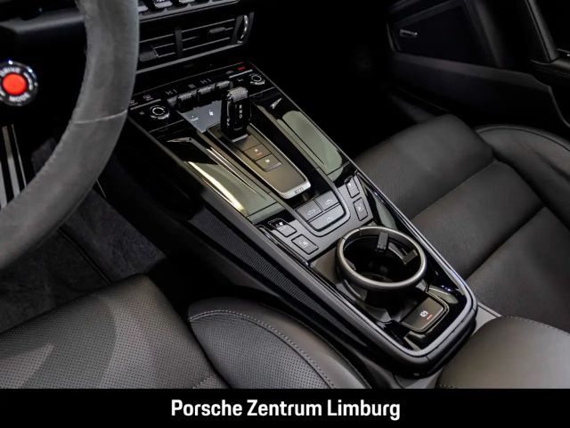 Porsche 992 Cabrio Carrera