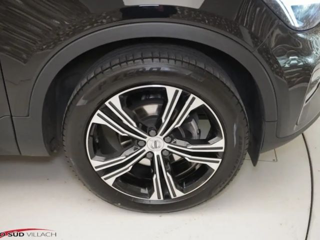 Volvo XC40 Dark Plus