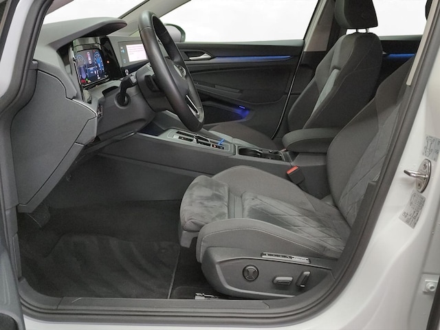 Volkswagen Golf DSG Golf VIII Style