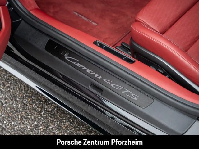 Porsche 992 4 Carrera Coupé GTS