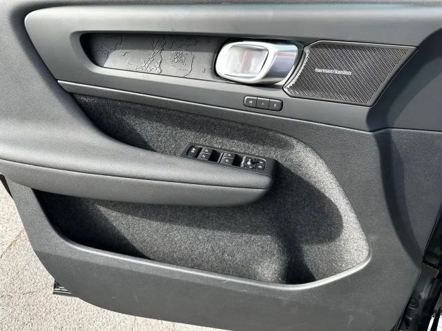 Volvo EX40 Ultimate Pano,360°,AHK,BLIS,ACC