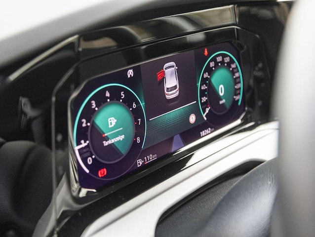 Volkswagen Golf 1.5 TSI Golf VIII Pro