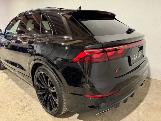 Audi Q8 55 TFSI Hybride Quattro