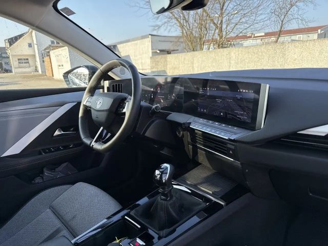 Opel Astra Elegance Sports Tourer