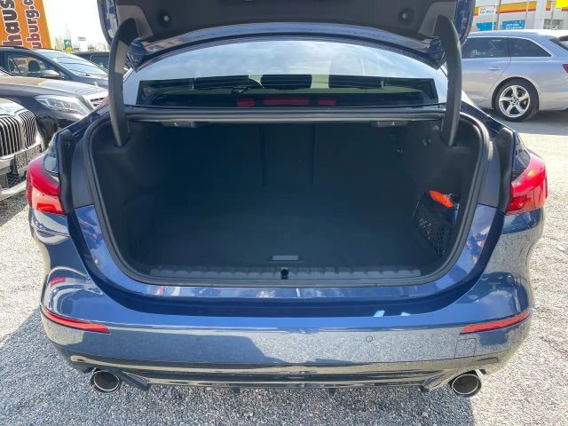 BMW 218 218d Coupé Gran Coupé Sedan