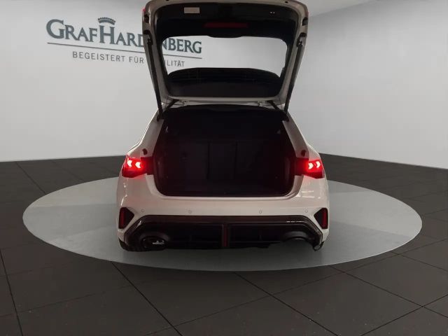 Audi RS3 Quattro S-Tronic Sedan Sportback