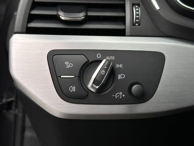 Audi A4 40 TFSI Avant Competition S-Line