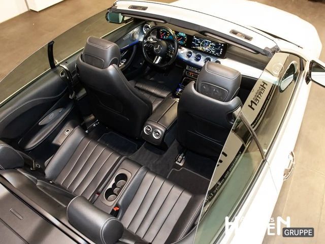 Mercedes-Benz E 300 AMG Line Cabriolet