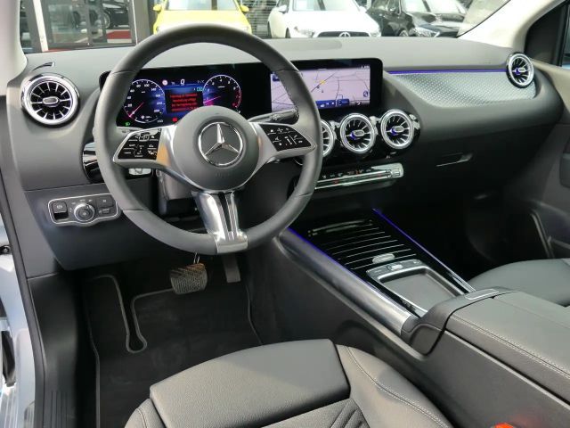 Mercedes-Benz B 220 4MATIC Progressive