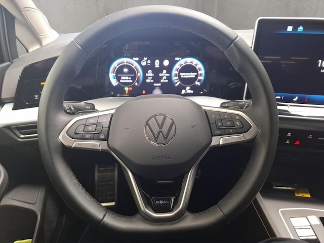 Volkswagen Golf DSG Life