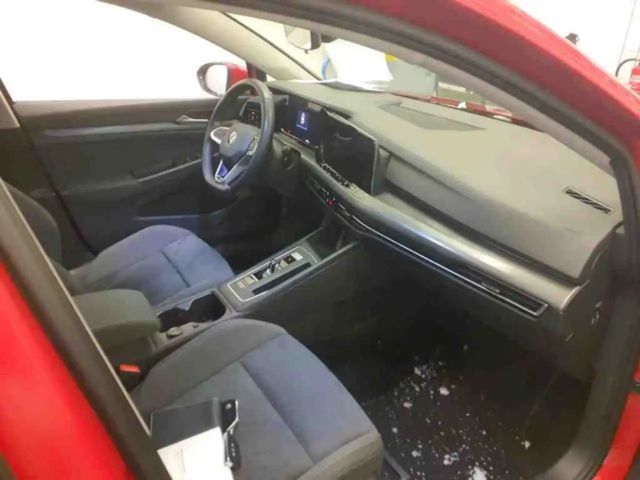 Volkswagen Golf 1.5 eTSI Golf VIII Style