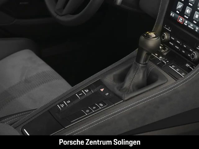 Porsche Cayman 718 RS