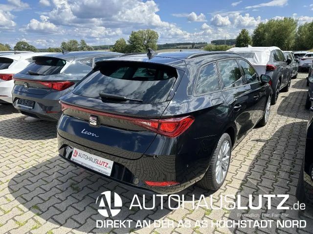Seat Leon 1.5 eTSI Sportstourer Style