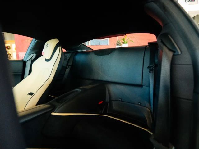 Ferrari Roma MagneRide*360°-View*Led-Lenkrad