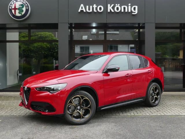 Alfa Romeo Stelvio AT8 Q4 Turbo