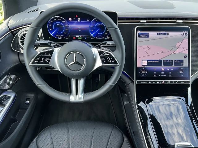 Mercedes-Benz EQE 300 Electric Art Sedan