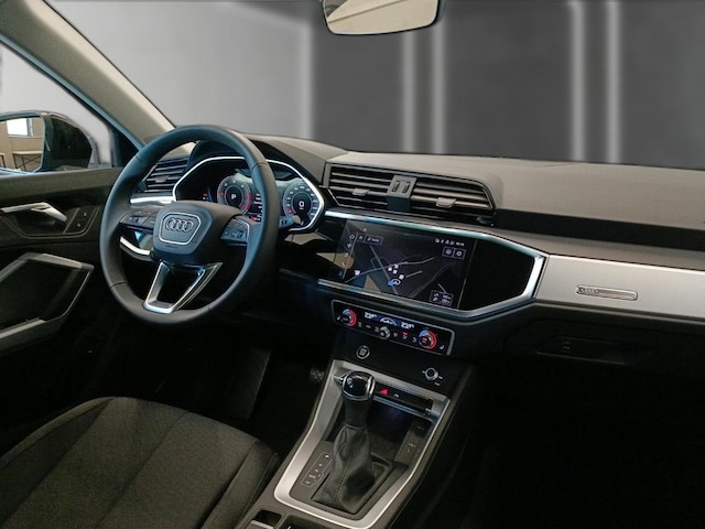 Audi Q3 35 TDI S-Tronic