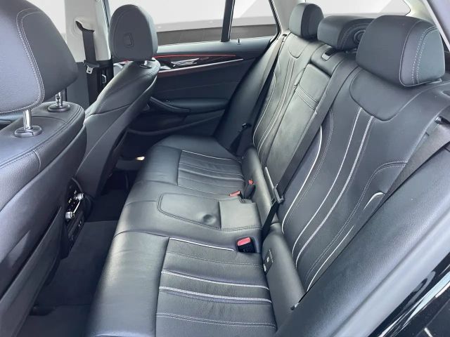 BMW 520 520d Luxury Line Touring