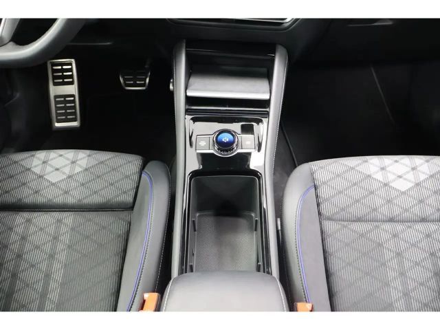 Volkswagen Tiguan 2.0 TDI DSG R-Line