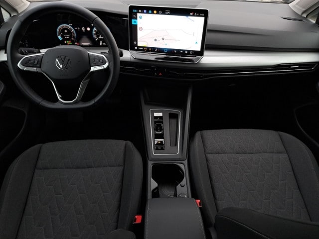 Volkswagen Golf 1.5 eTSI DSG Golf VIII Life