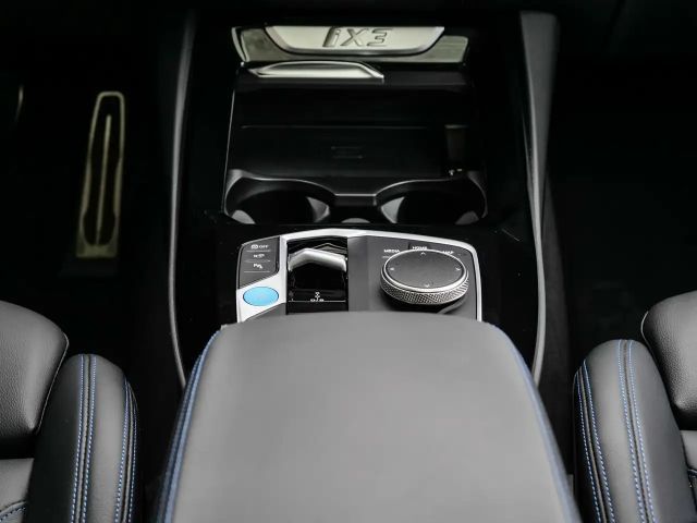 BMW iX3 Impressive iX3