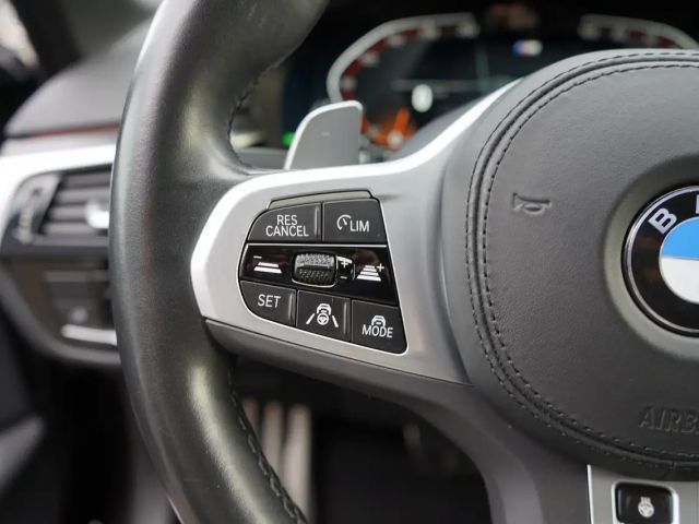 BMW 530 530i M-Sport xDrive