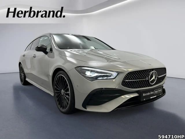 Mercedes-Benz CLA 200 AMG Line