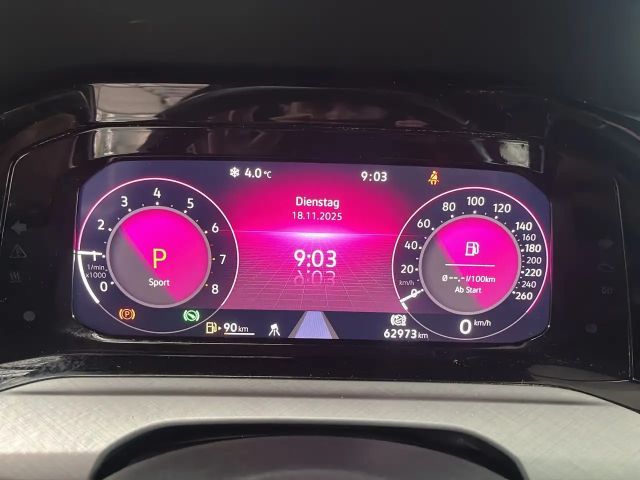 Volkswagen Golf 1.5 eTSI DSG Life Variant