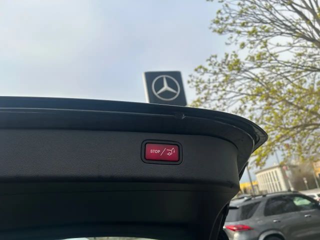 Mercedes-Benz C 200 AVANTGARDE C 200 d Estate