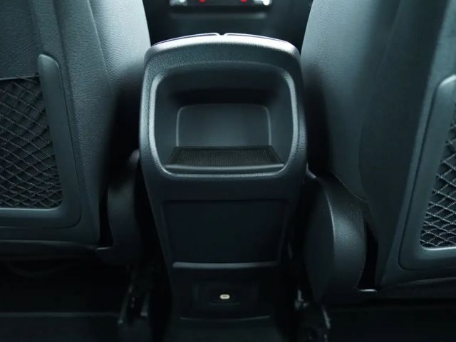 Mercedes-Benz B 200 Progressive