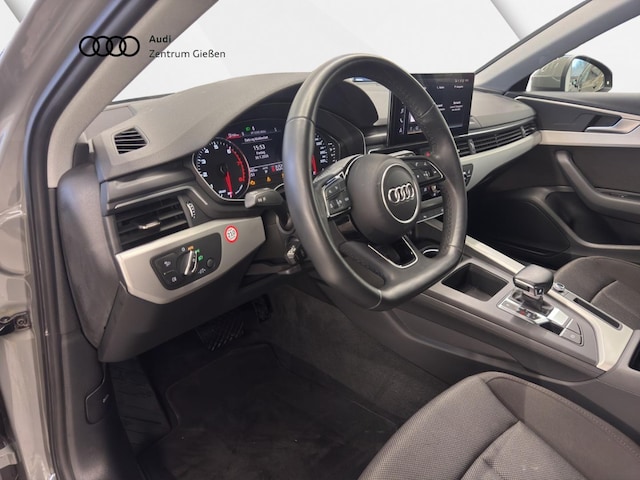 Audi A4 40 TFSI Avant S-Tronic
