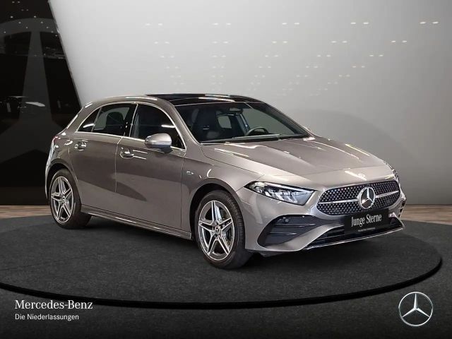 Mercedes-Benz A 250 A 250 e AMG Line