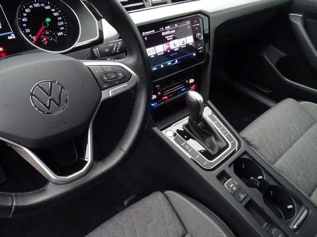 Volkswagen Passat 2.0 TDI Business DSG Variant