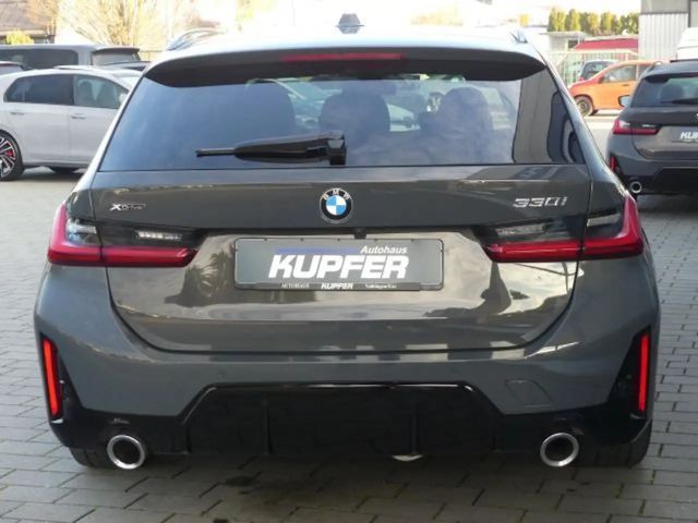 BMW 330 Touring