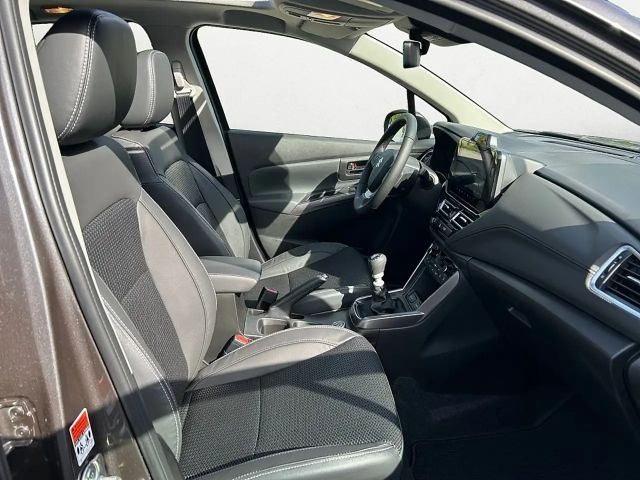 Suzuki S-Cross AllGrip Flash Hybrid