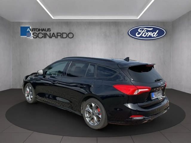 Ford Focus EcoBoost ST Line Wagon